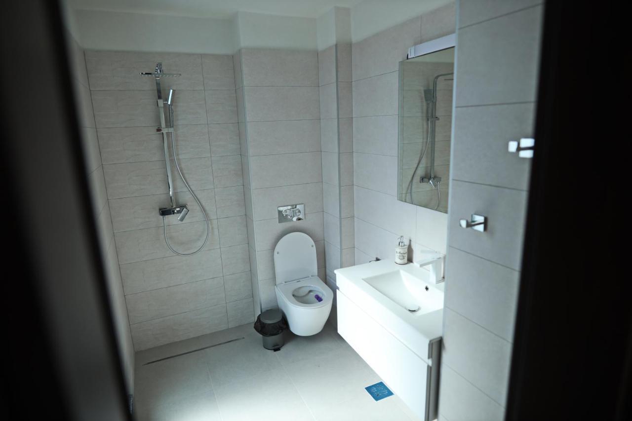 Casa Vys Apartment Pitesti Exterior photo