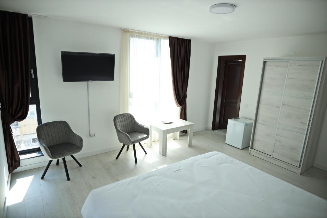 Casa Vys Apartment Pitesti Exterior photo